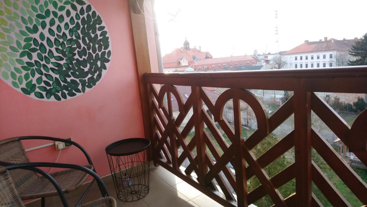 Apartman Romance Appartement Komárno Buitenkant foto